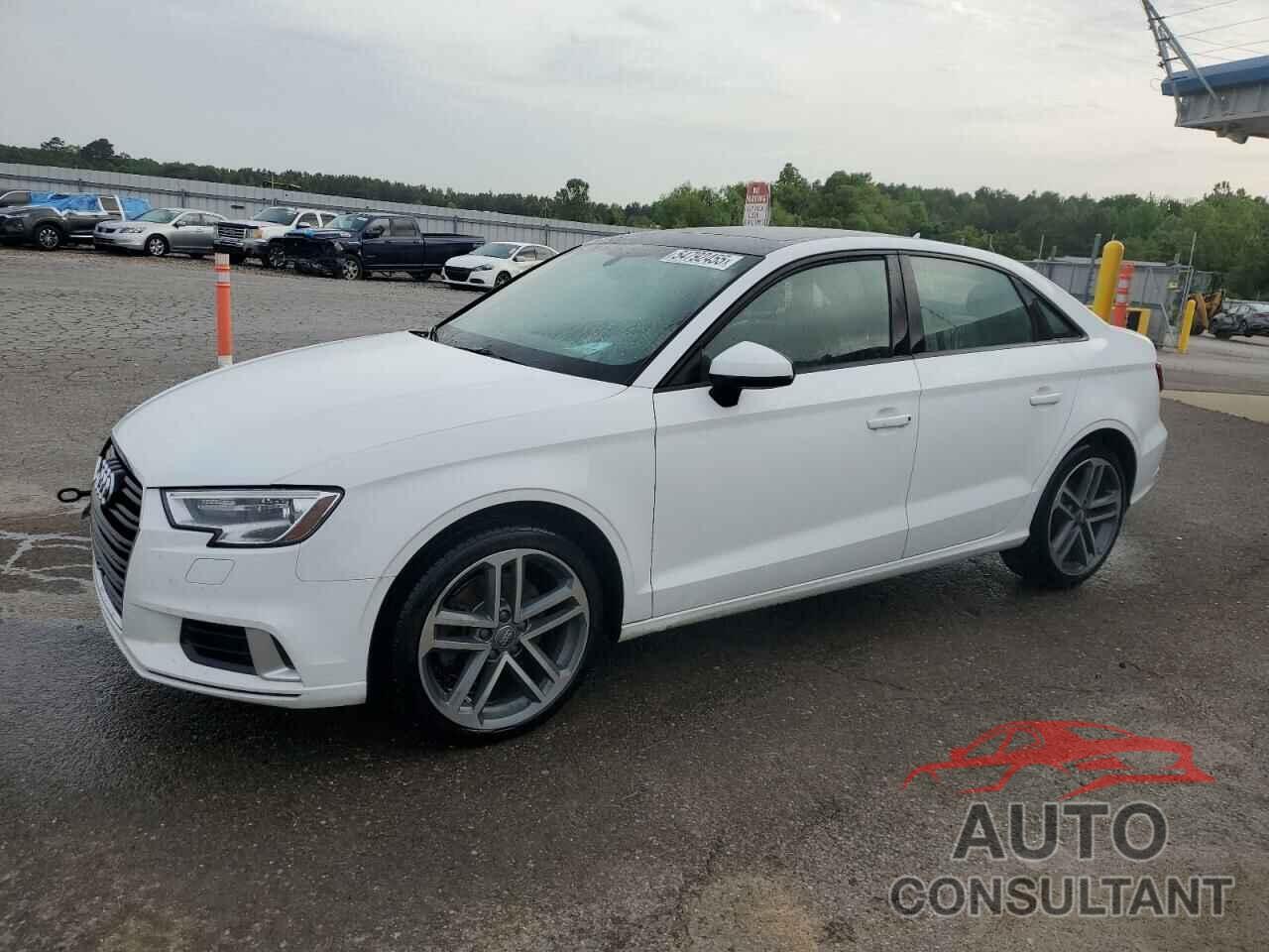 AUDI A3 2018 - WAUAUGFF5J1070292