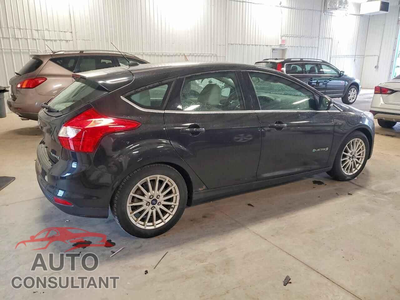 FORD FOCUS 2014 - 1FADP3R42EL123511