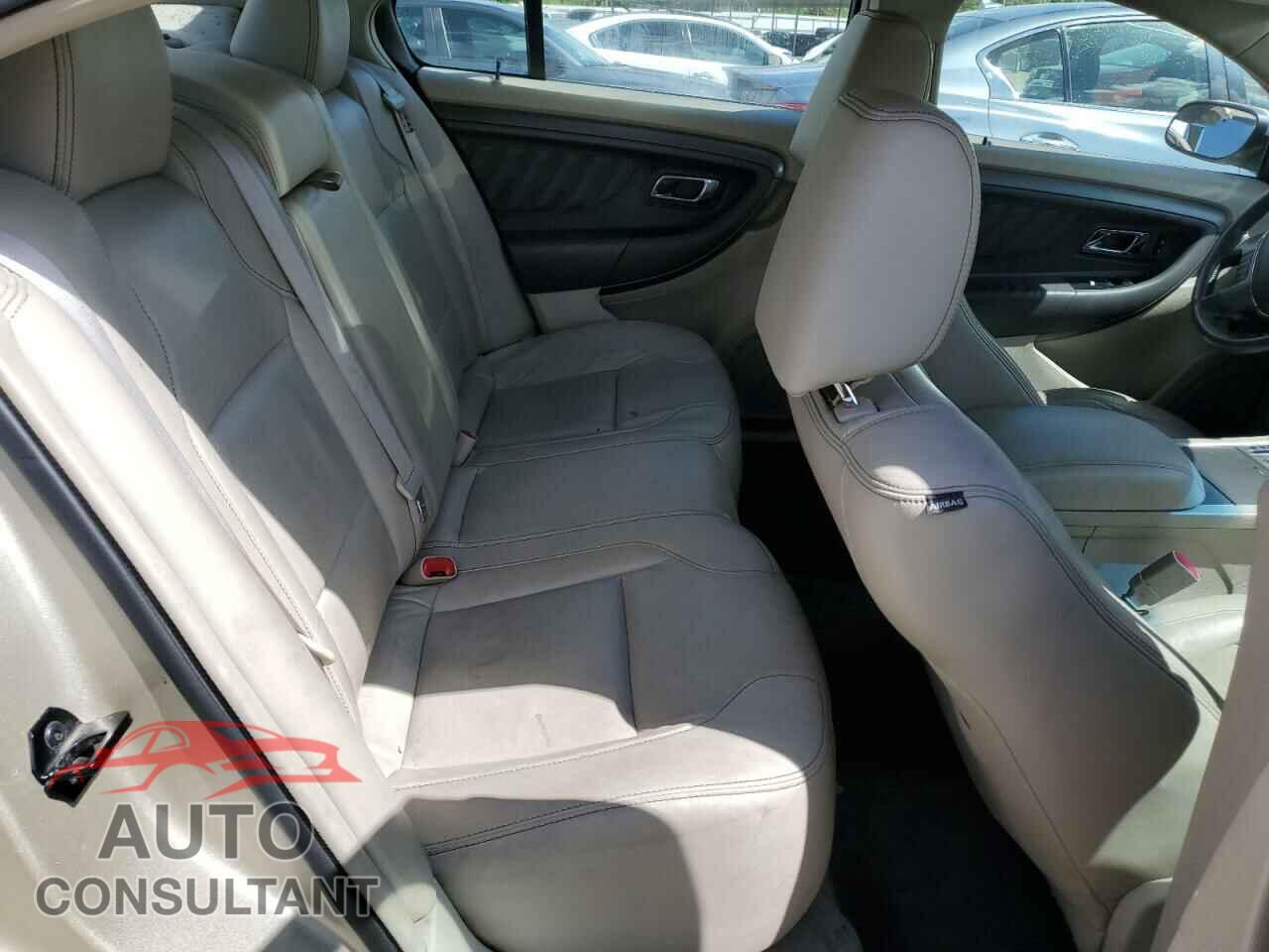 FORD TAURUS 2010 - 1FAHP2EW9AG106596