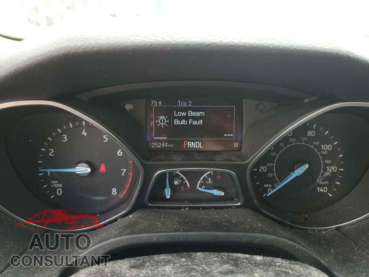 FORD FOCUS 2018 - 1FADP3F24JL246157