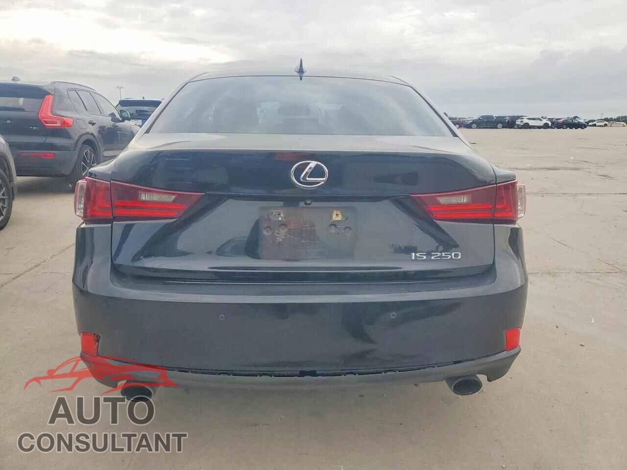 LEXUS IS 2014 - JTHBF1D23E5021605