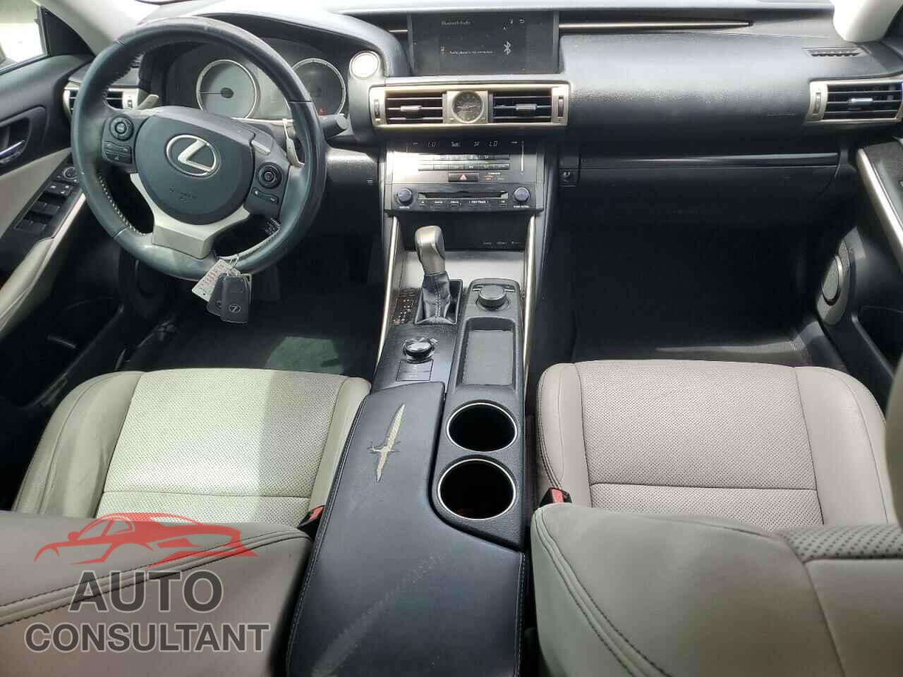 LEXUS IS 2014 - JTHBF1D20E5005622