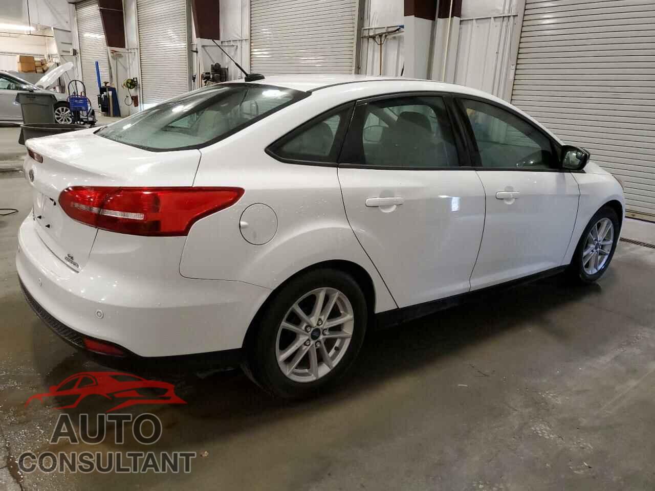 FORD FOCUS 2016 - 1FADP3F22GL306770