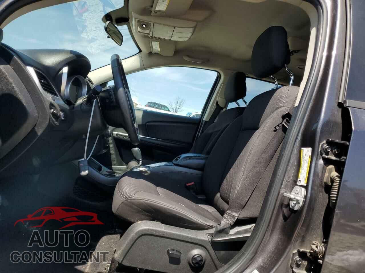 DODGE JOURNEY 2017 - 3C4PDCBB5HT613099