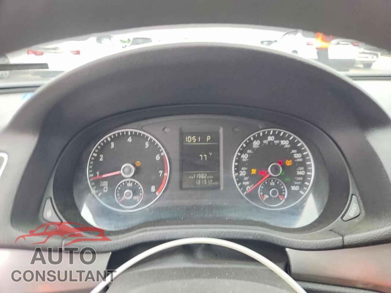 VOLKSWAGEN PASSAT 2012 - 1VWAP7A32CC016511