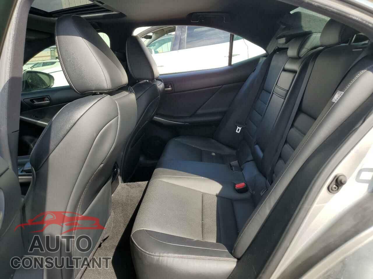 LEXUS IS 2019 - JTHBA1D20K5090519