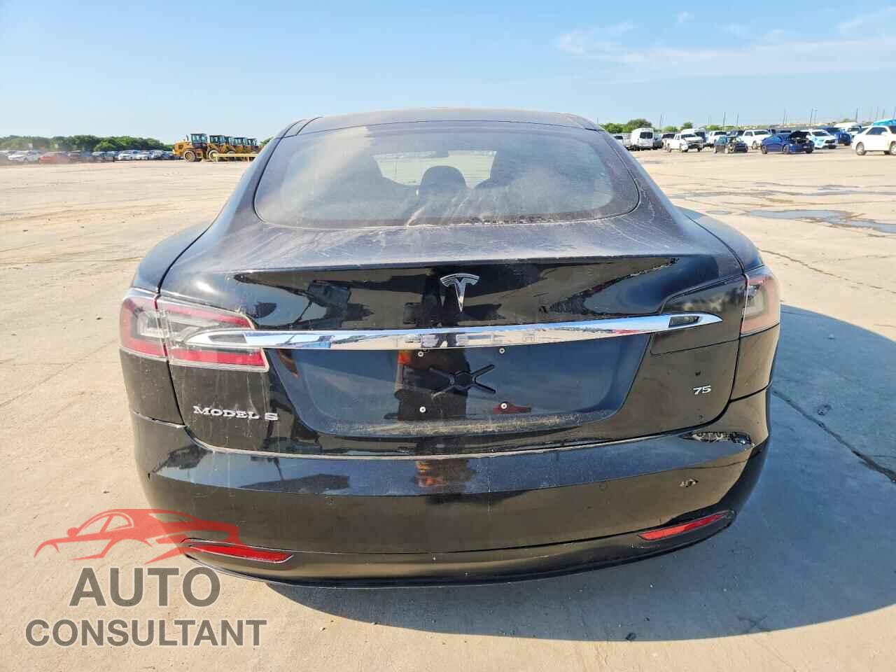 TESLA MODEL S 2017 - 5YJSA1E18HF228483