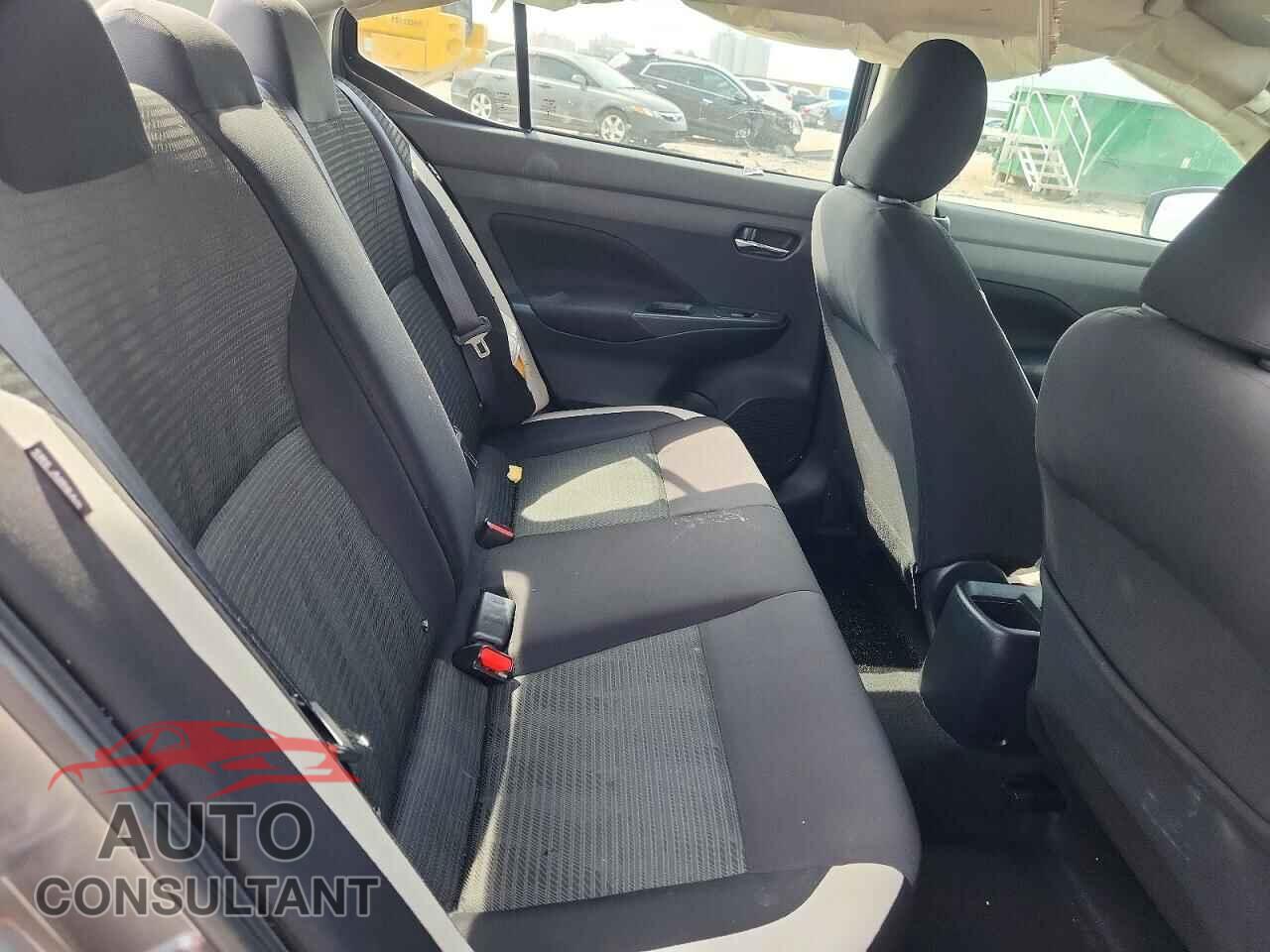 NISSAN VERSA 2021 - 3N1CN8EVXML850988