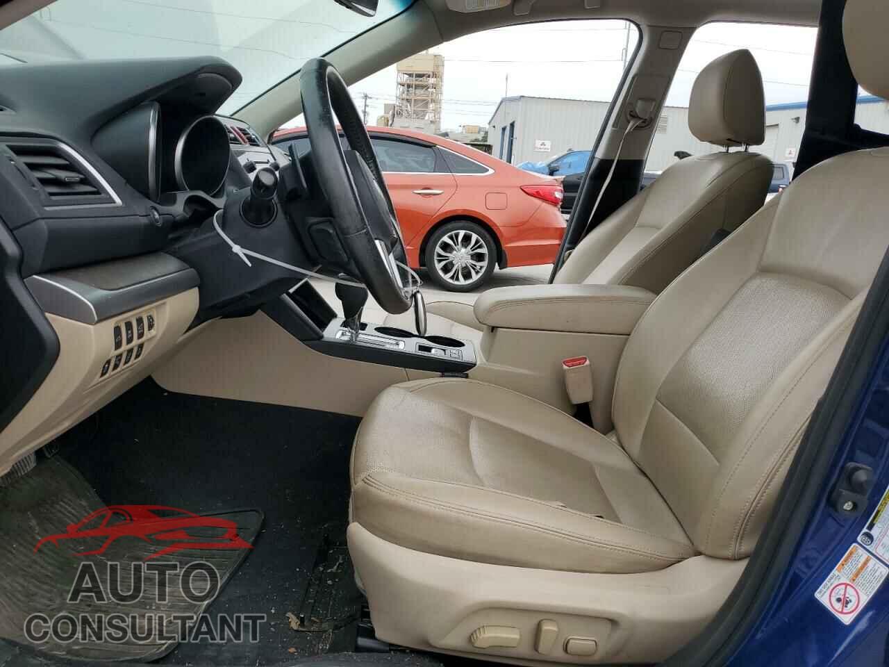 SUBARU OUTBACK 2017 - 4S4BSANC7H3209334