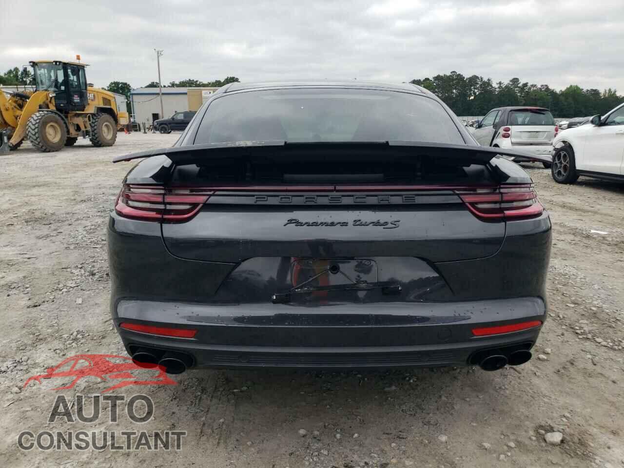 PORSCHE PANAMERA 2017 - WP0AF2A73HL153301