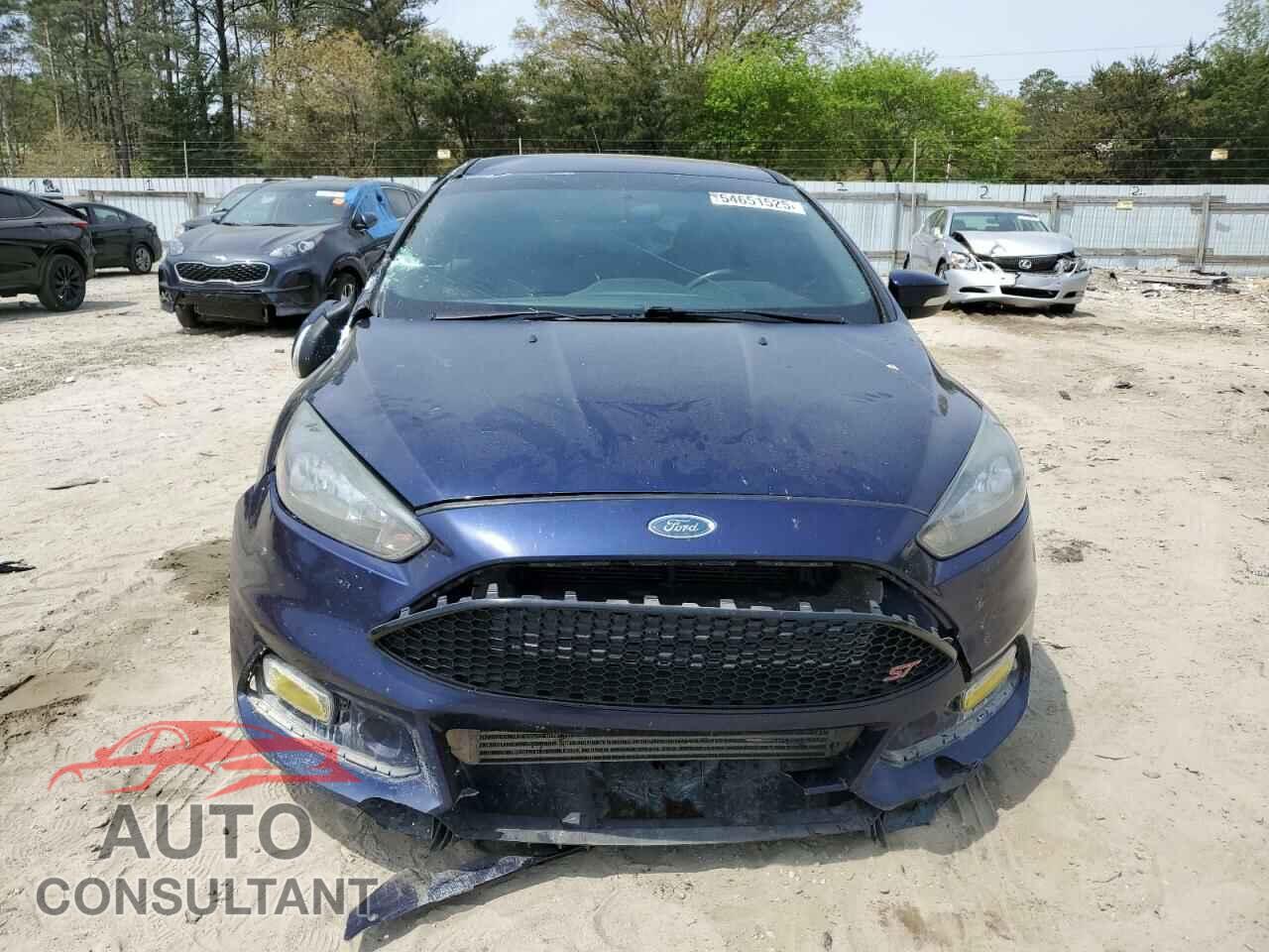 FORD FOCUS 2016 - 1FADP3L98GL375965