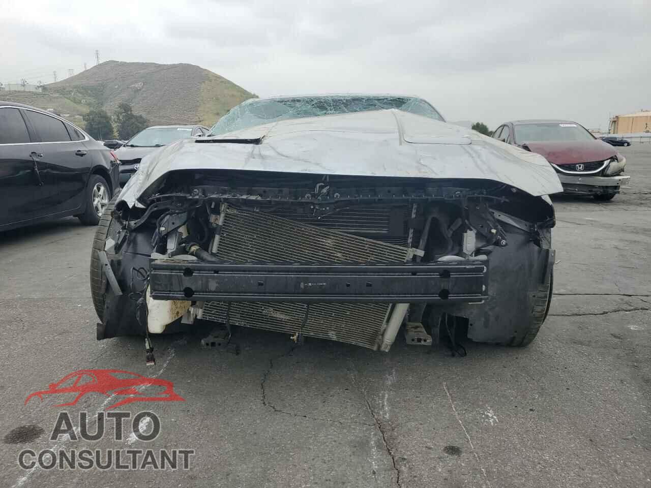 FORD MUSTANG 2020 - 1FA6P8CF4L5146709