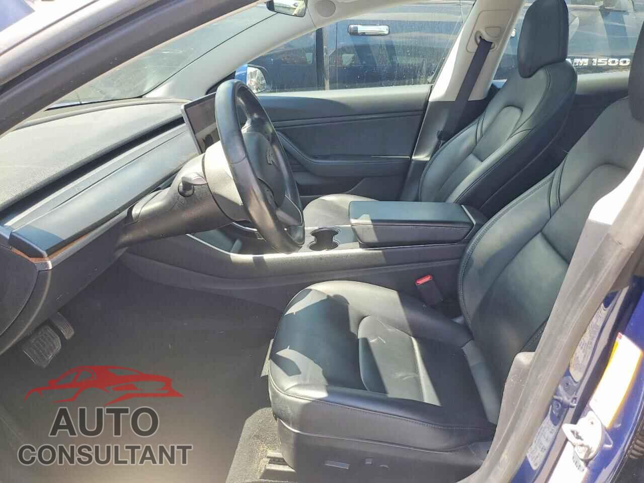 TESLA MODEL 3 2019 - 5YJ3E1EBXKF389863