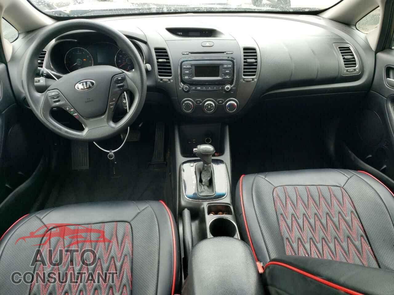 KIA FORTE 2017 - 3KPFK4A76HE061220