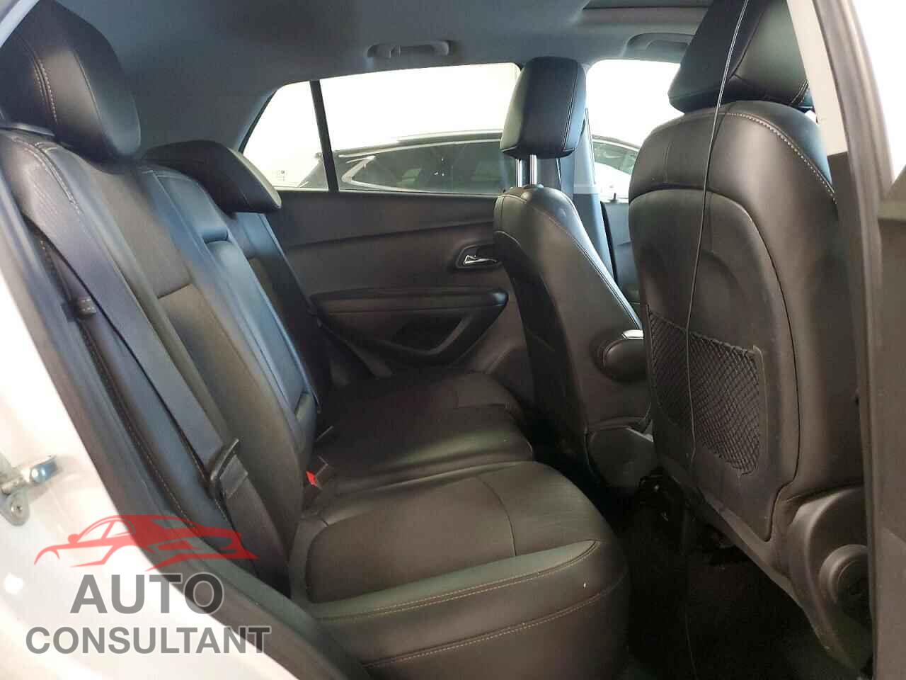CHEVROLET TRAX 2020 - 3GNCJPSB6LL230321