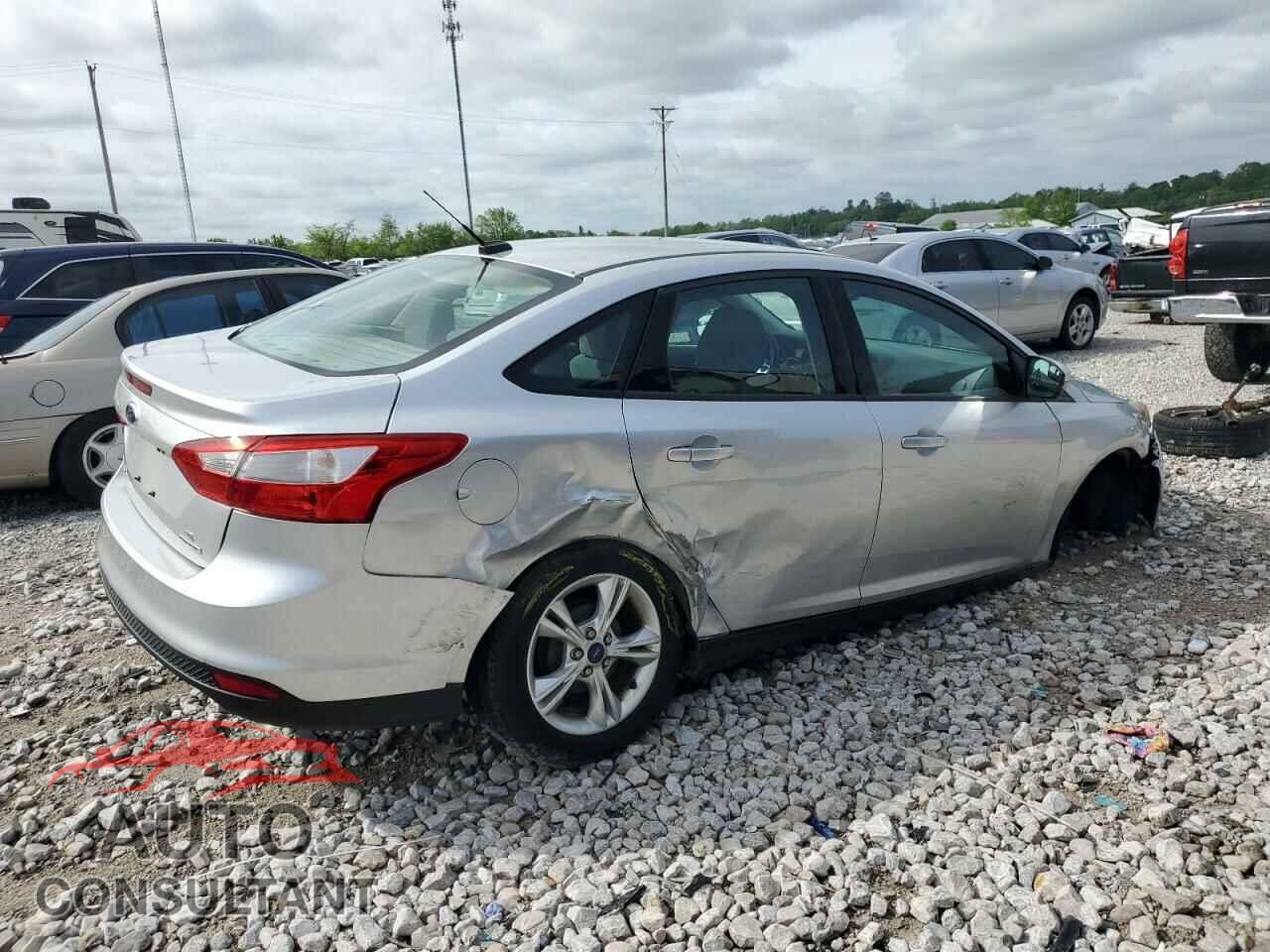 FORD FOCUS 2014 - 1FADP3F22EL206200