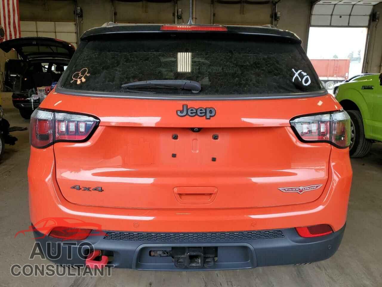 JEEP COMPASS 2018 - 3C4NJDDB4JT238363