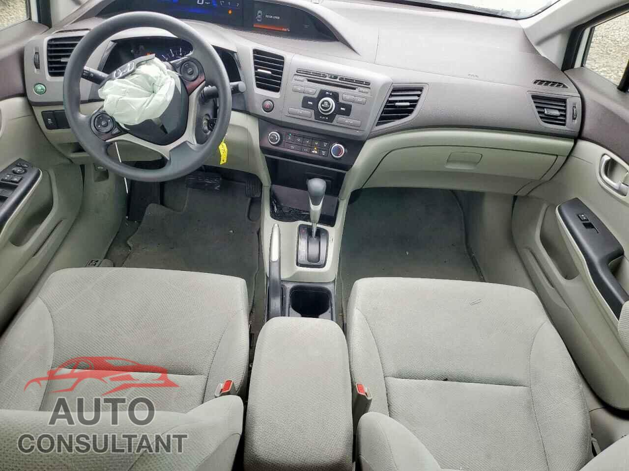 HONDA CIVIC 2012 - 2HGFB2F50CH607469