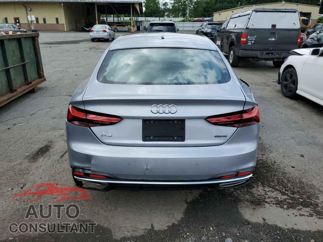 AUDI A5 2023 - WAUCBCF51PA045350