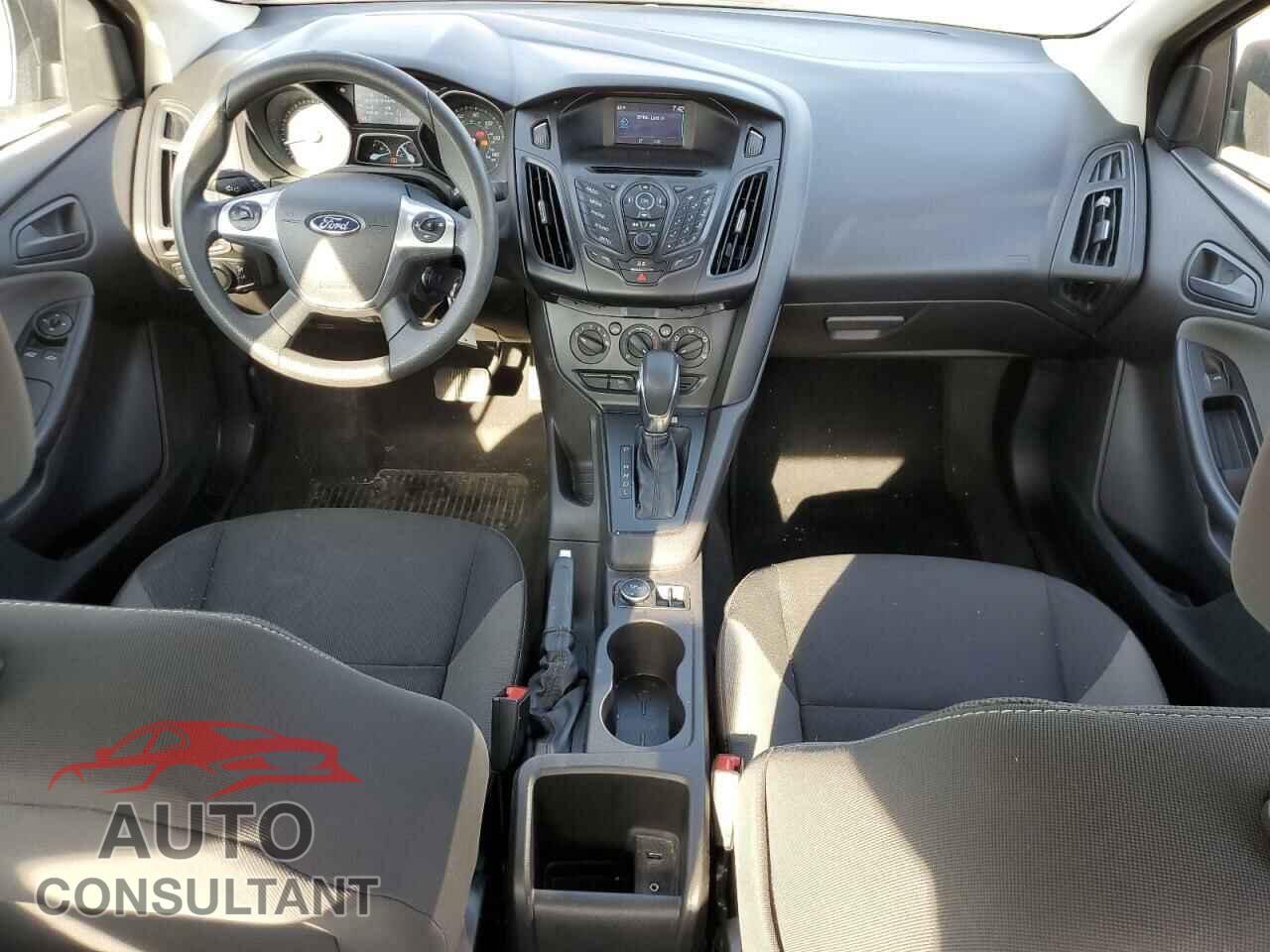 FORD FOCUS 2014 - 1FADP3E23EL319672