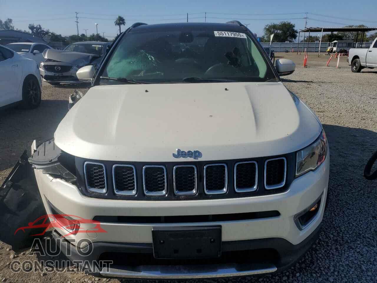JEEP COMPASS 2018 - 3C4NJDCBXJT492015