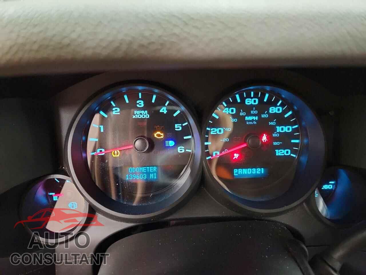 CHEVROLET SILVERADO 2010 - 1GCPCPEX8AZ281112