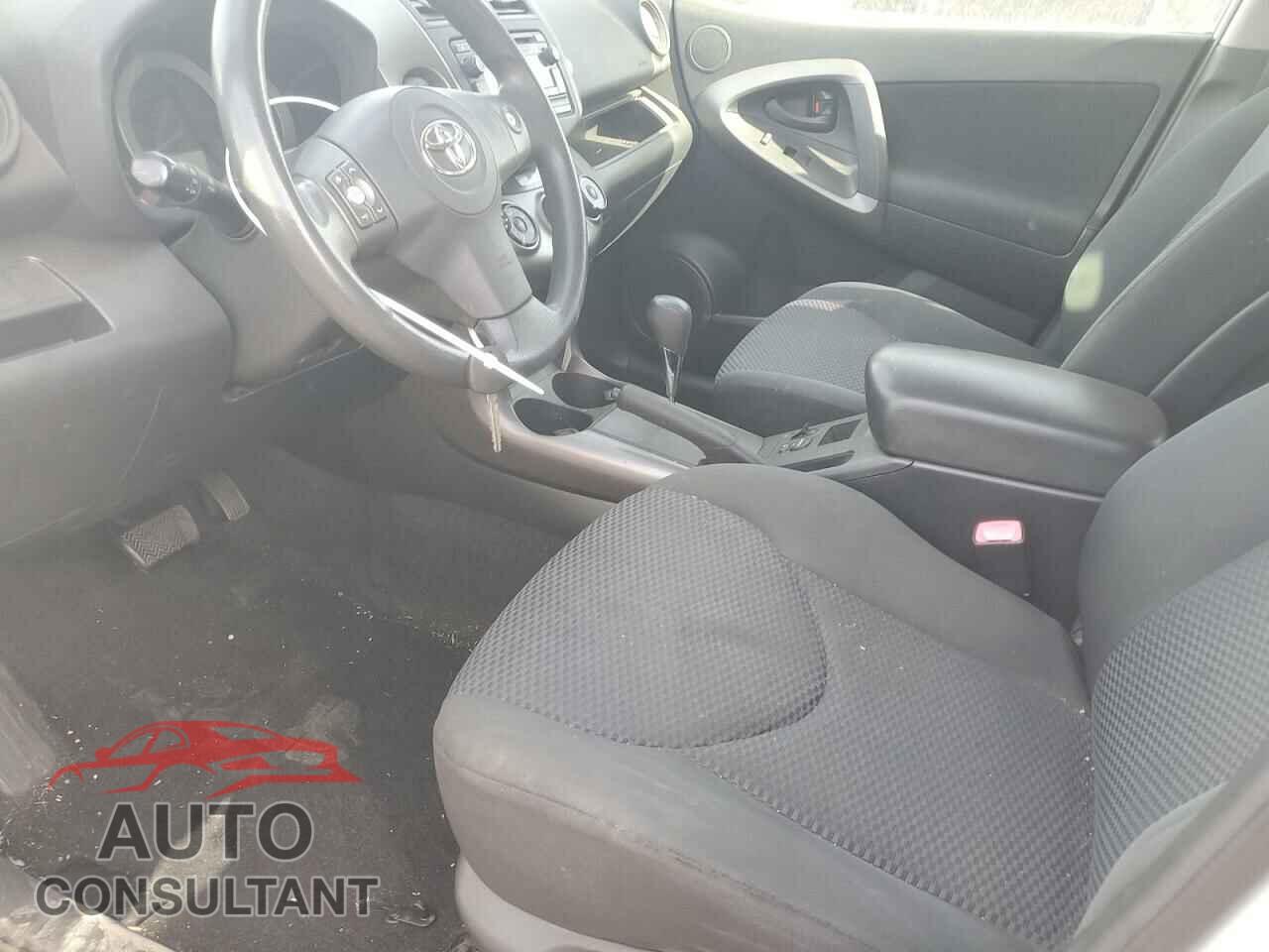 TOYOTA RAV4 2012 - JTMWF4DV3CD034159