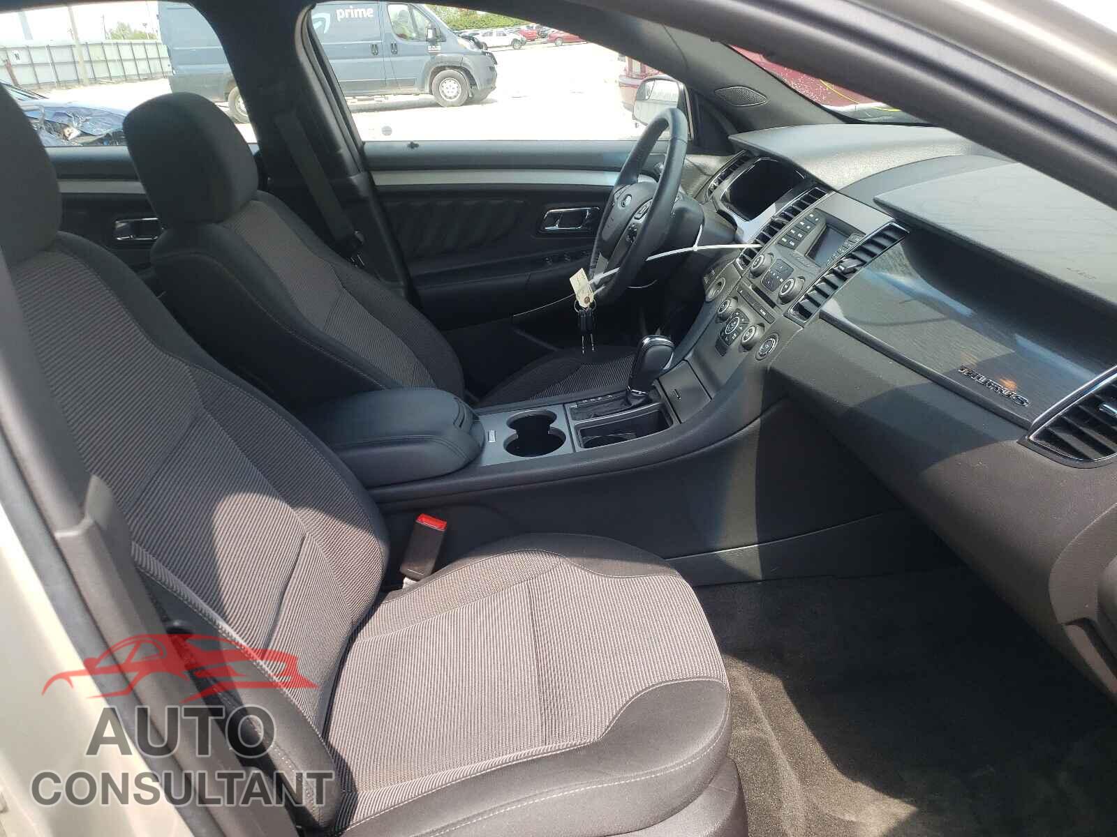 FORD TAURUS 2018 - 1FAHP2E8XJG123439