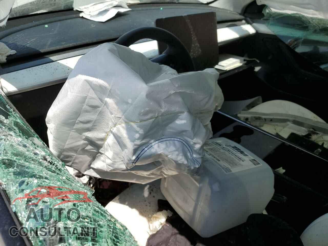 TESLA MODEL 3 2023 - 5YJ3E1EAXPF513189