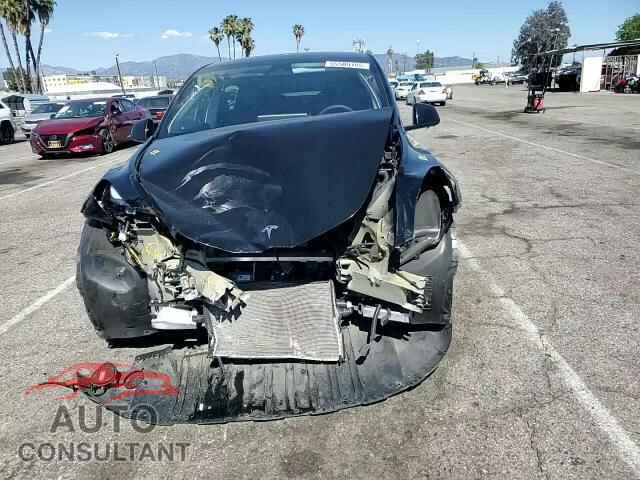TESLA MODEL Y 2023 - 7SAYGAEEXPF769578