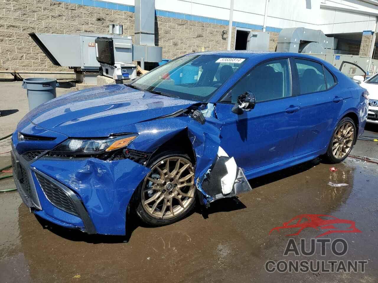 TOYOTA CAMRY 2024 - 4T1G11AKXRU264412