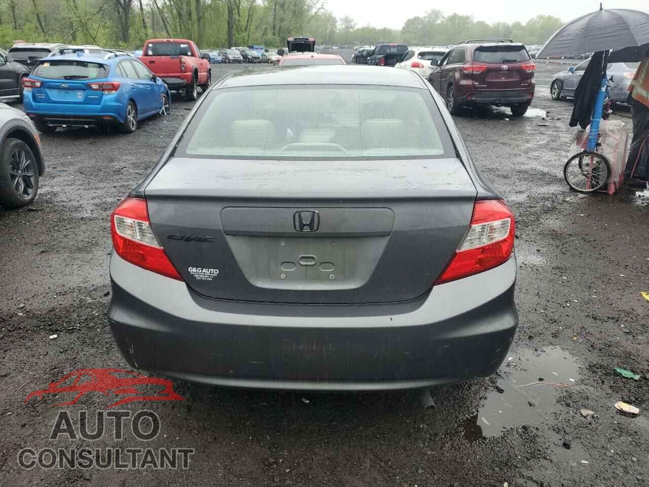 HONDA CIVIC 2012 - 2HGFB2F50CH324733