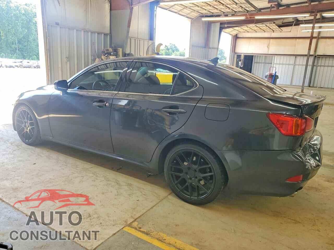 LEXUS IS 2010 - JTHBF5C24A5120971