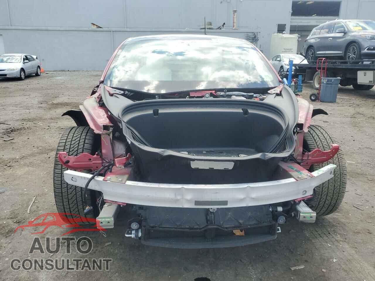 TESLA MODEL 3 2020 - 5YJ3E1EB7LF668950