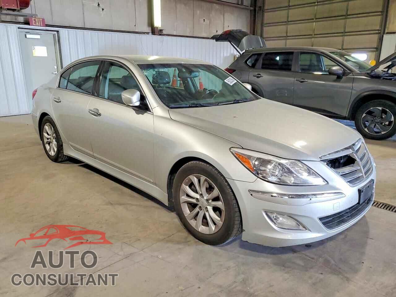 HYUNDAI GENESIS 2013 - KMHGC4DD7DU248136