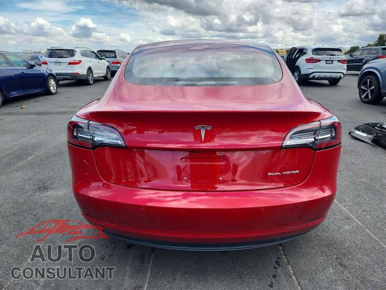 TESLA MODEL 3 2018 - 5YJ3E1EB2JF097588