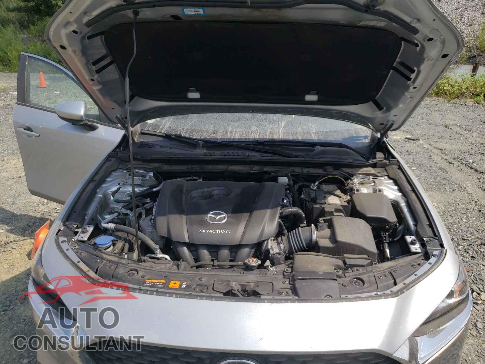 MAZDA 3 2020 - 3MZBPACL1LM131274