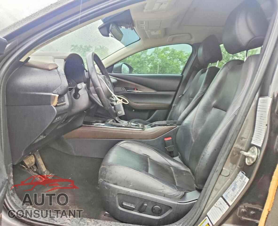 MAZDA CX30 2023 - 3MVDMBDM8PM526185