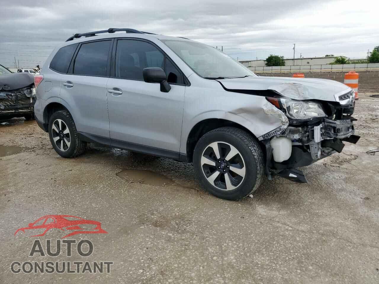 SUBARU FORESTER 2018 - JF2SJABC6JH531663