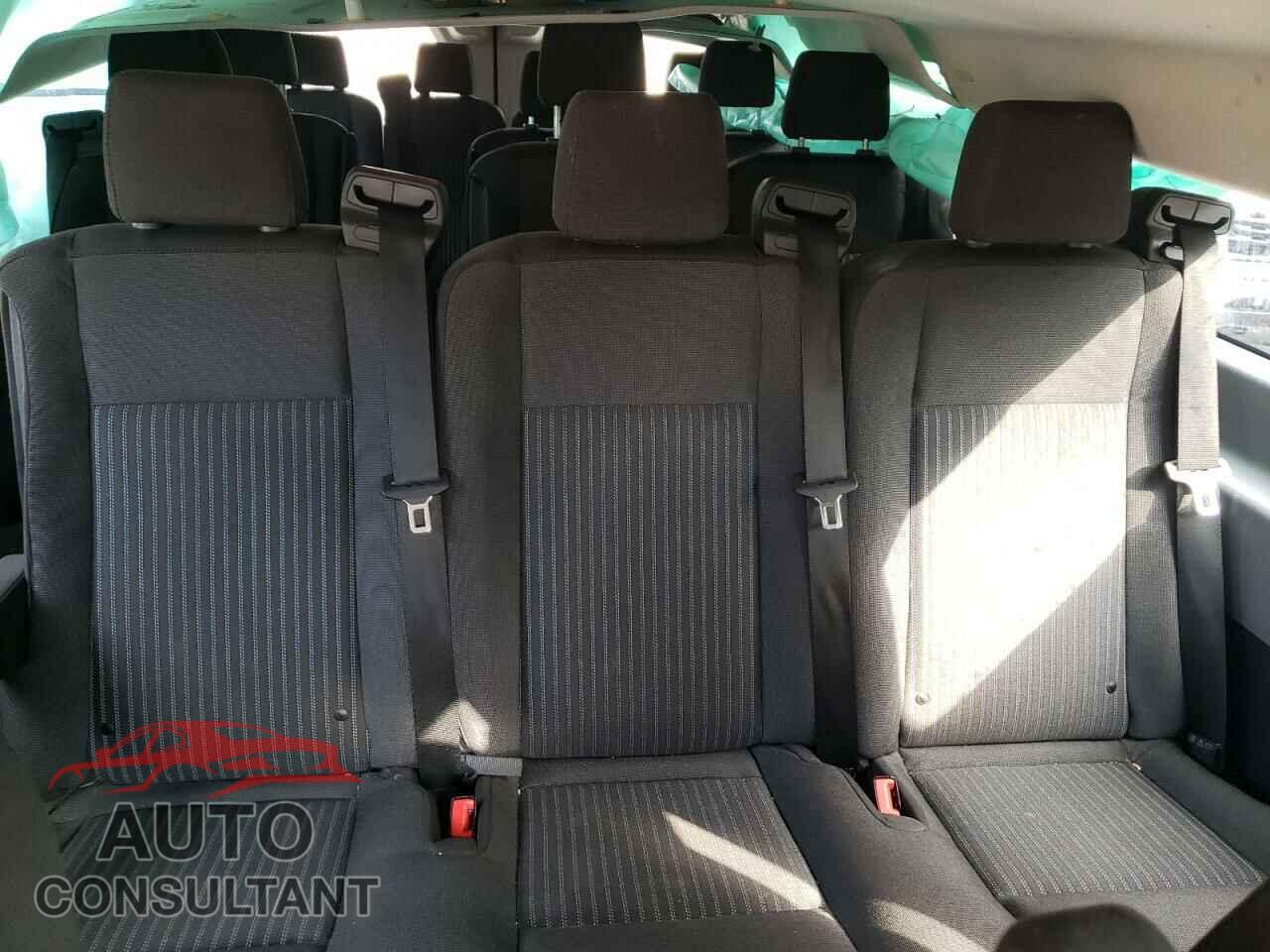 FORD TRANSIT 2017 - 1FBZX2ZM8HKA55823