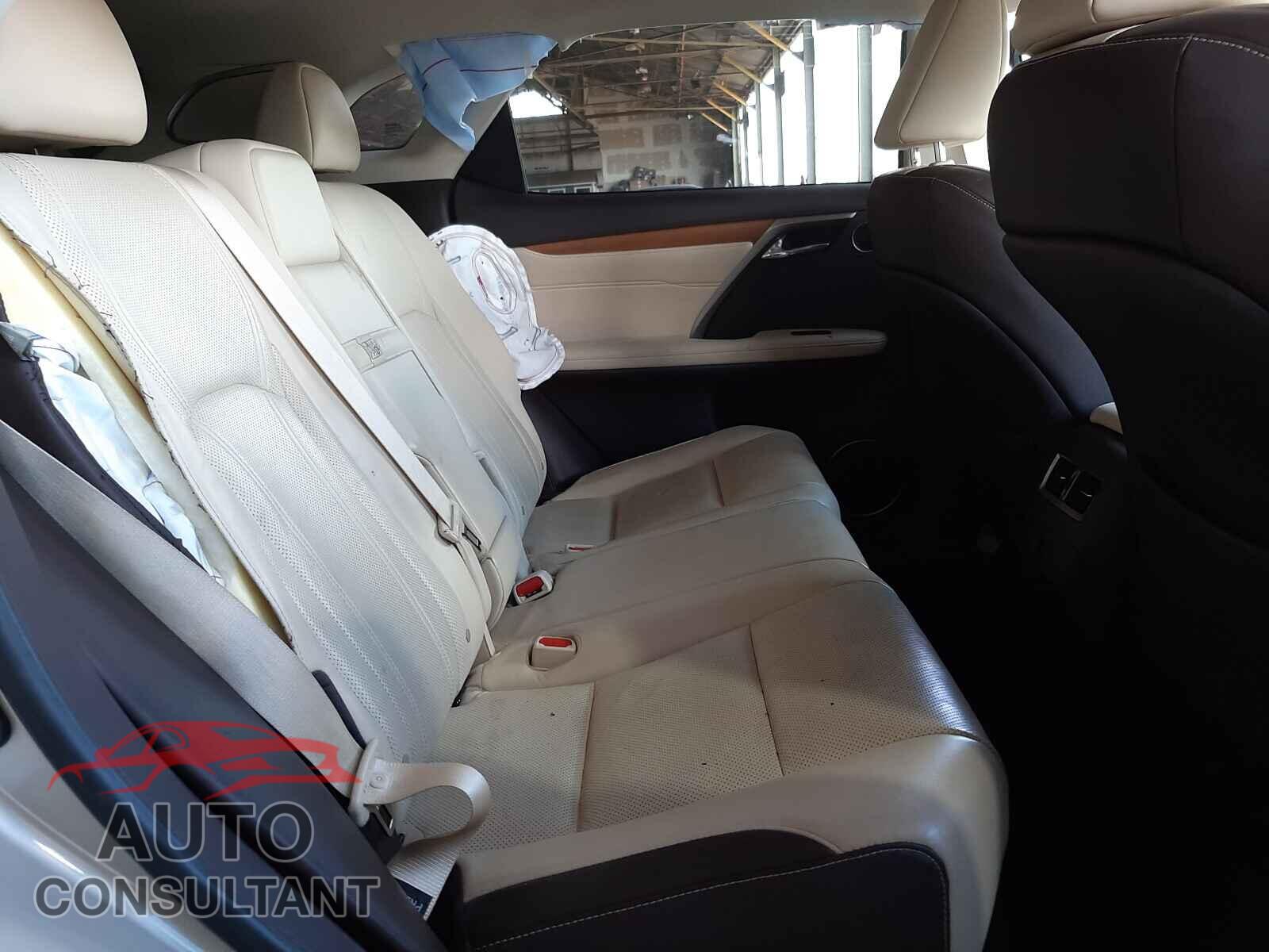 LEXUS RX350 2017 - 2T2BZMCA8HC064715