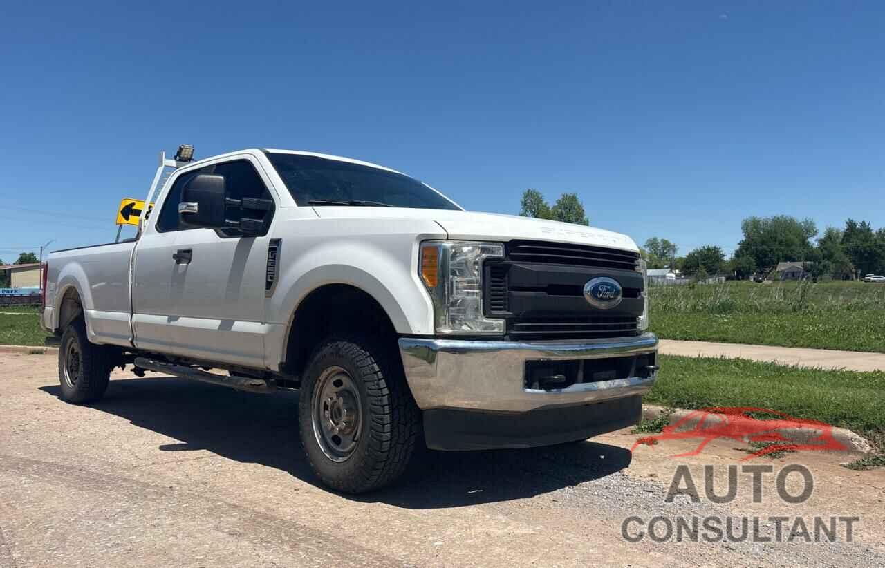 FORD F250 2017 - 1FT7X2B69HEE28459