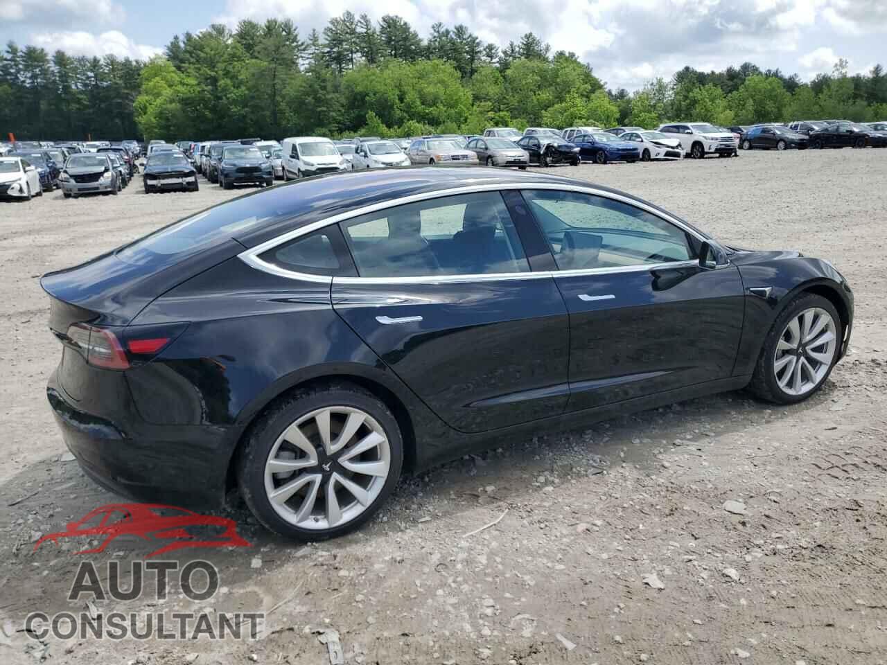 TESLA MODEL 3 2018 - 5YJ3E1EA3JF040470