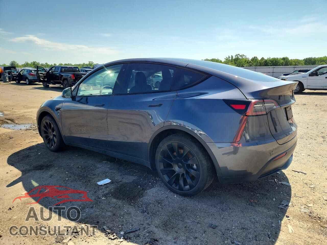 TESLA MODEL Y 2023 - 7SAYGDEE0PF608559