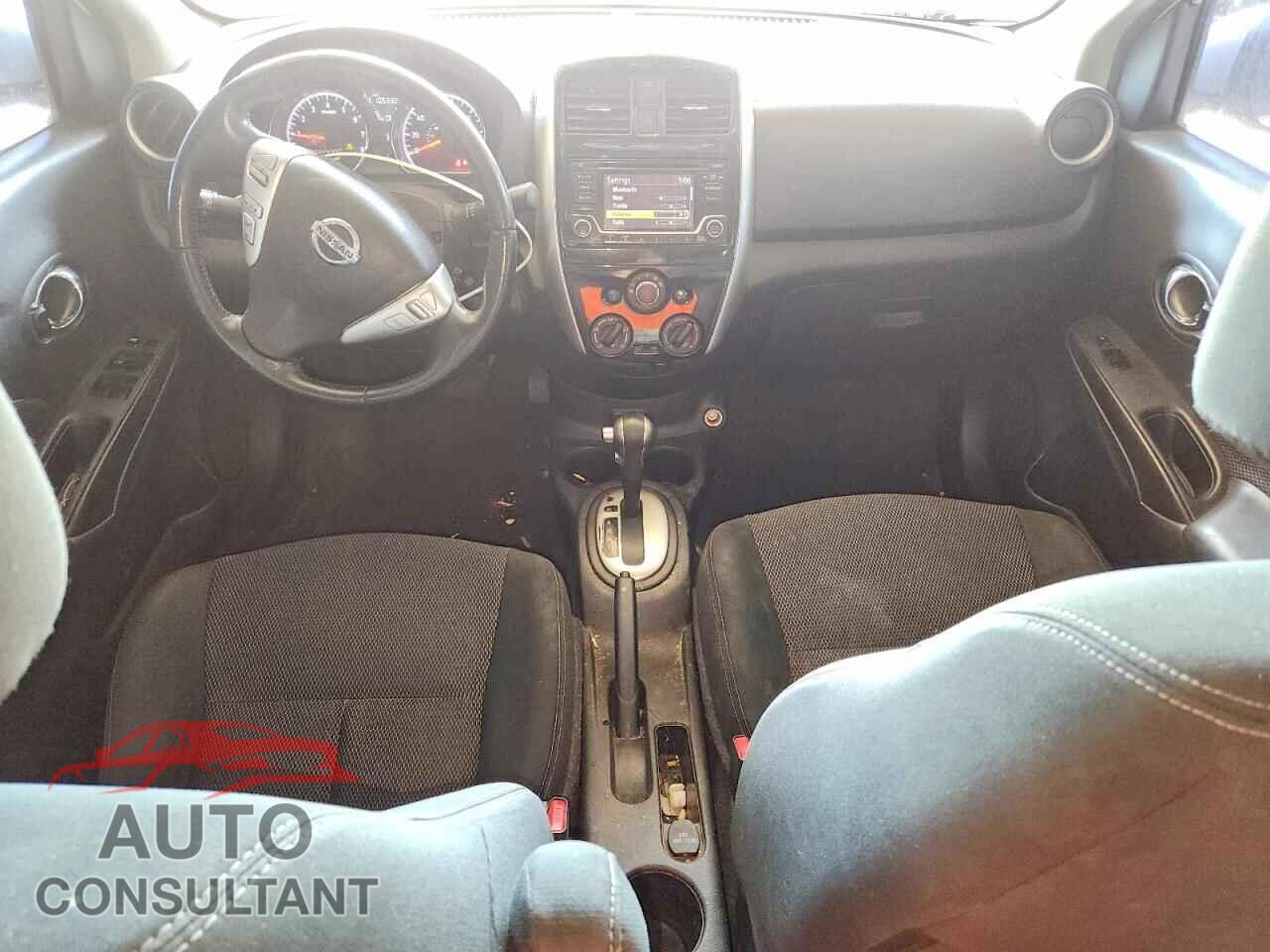 NISSAN VERSA 2017 - 3N1CN7AP5HL856382
