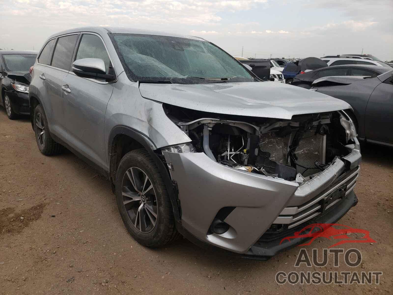 TOYOTA HIGHLANDER 2019 - 5TDBZRFH3KS716813