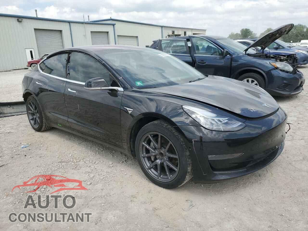 TESLA MODEL 3 2018 - 5YJ3E1EA6JF016177