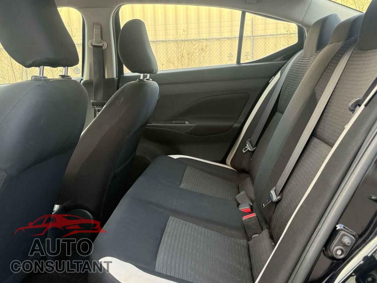 NISSAN VERSA 2021 - 3N1CN8EV2ML809089