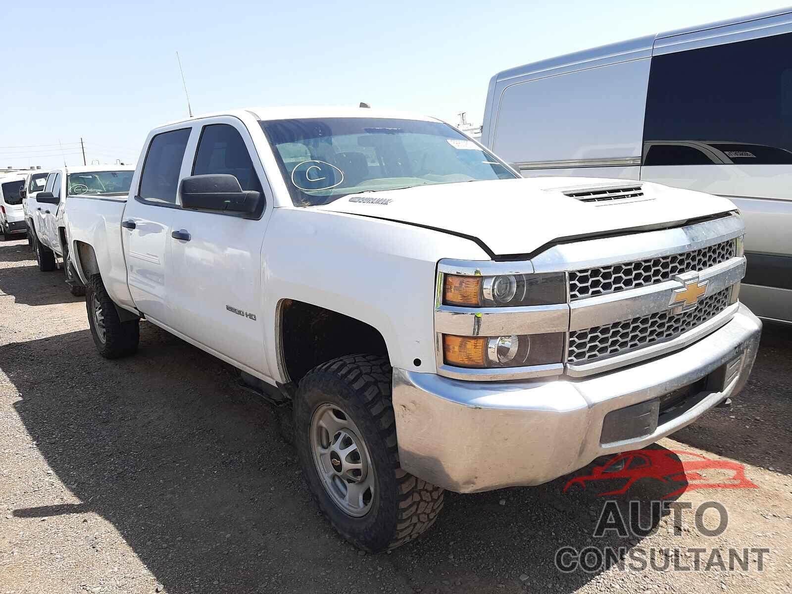 CHEVROLET SILVERADO 2019 - 1GC1KREY5KF117803