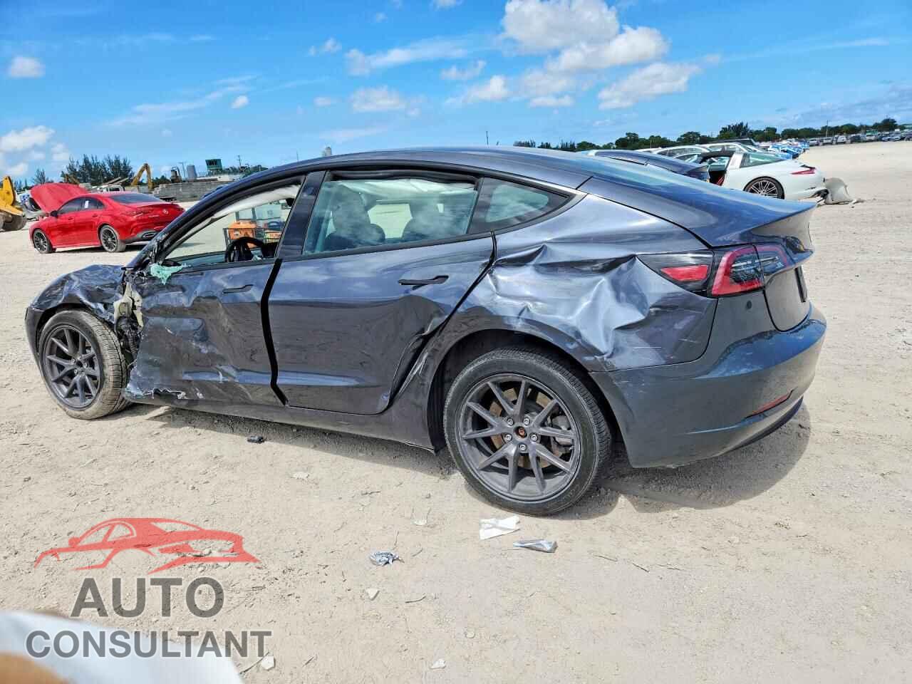 TESLA MODEL 3 2023 - 5YJ3E1EA7PF697474